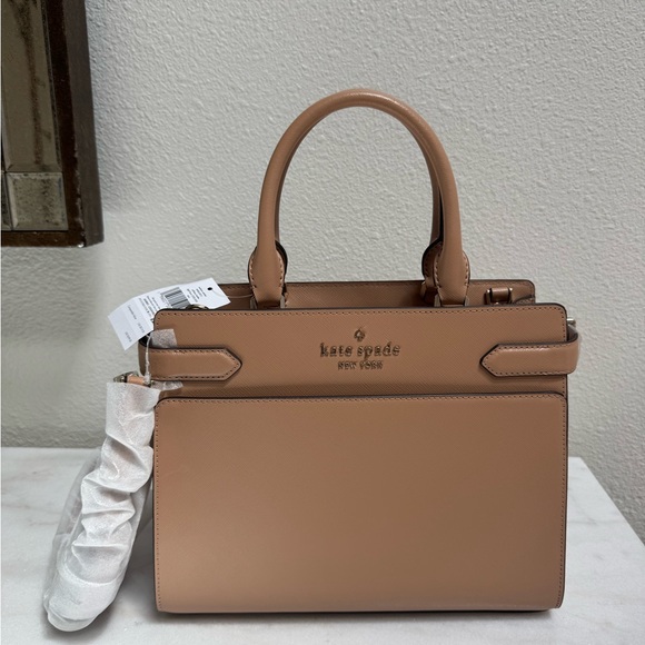 kate spade Handbags - Kate Spade Beige Satchel